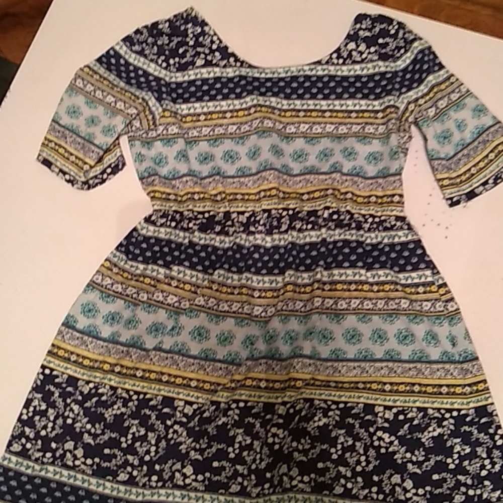 Girls dress